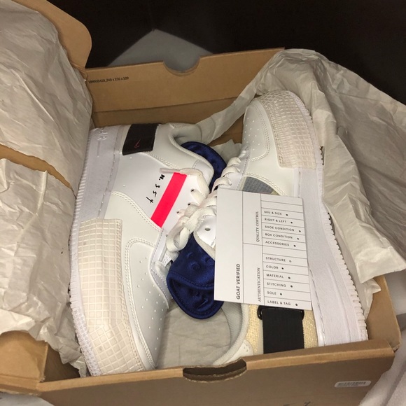 Air Force 1 - Picture 7 of 7